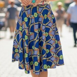 Artsy Graphic niu retro mod floral print midi ALine skirt Blue + Floral SZ M